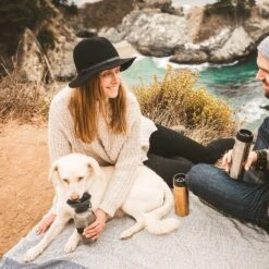 Highwave AutoDogMug Portable Dog Water Bottle & Bowl -PetSafe Shop Sale 132443 PT3. AC SS1800 V1628305599