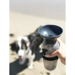 Highwave AutoDogMug Portable Dog Water Bottle & Bowl -PetSafe Shop Sale 132443 PT4. AC SS1800 V1500332916
