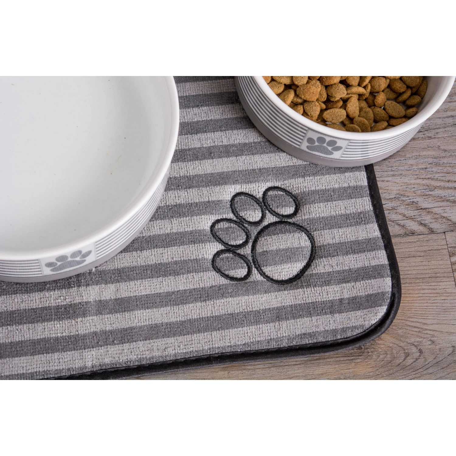 Bone Dry Stripe Embroidered Paw Print Dog & Cat Food Mat 3 Bone Dry Stripe Embroidered Paw Print Dog & Cat Food Mat - Image 3