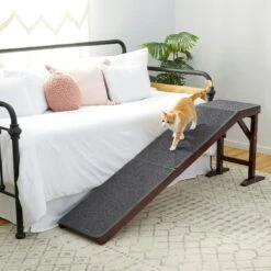 Frisco Deluxe Wooden Carpeted Cat & Dog Ramp -PetSafe Shop Sale 156784 PT4. AC SS1800 V1579102085