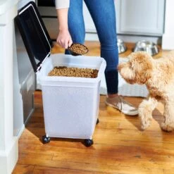 Frisco Airtight Dog & Cat Food Storage Container 15 Frisco Airtight Dog & Cat Food Storage Container -PetSafe Shop Sale 245805 PT8. AC SS1800 V1608849464