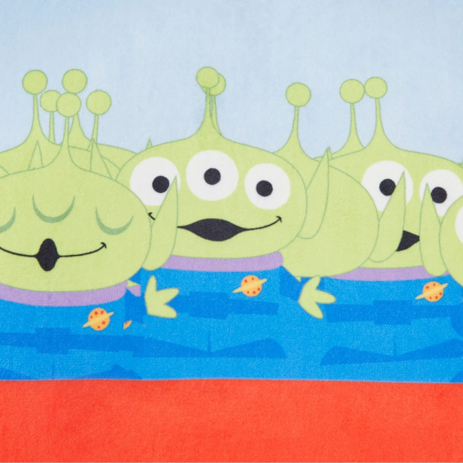 Pixar The Claw Covered Dog & Cat Bed 4 Pixar The Claw Covered Dog & Cat Bed - Image 4