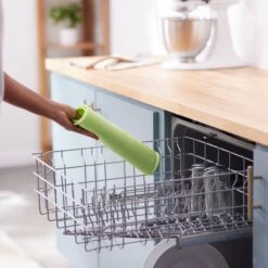 STAR WARS THE MANDALORIAN GROGU Snack Silicone Dog & Cat Food Mat -PetSafe Shop Sale 291448 PT6. AC SS1800 V1633979602