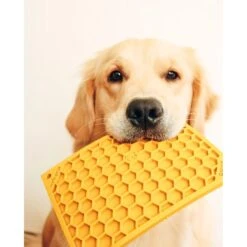 SodaPup Emat Honeycomb Dog Lick Mat -PetSafe Shop Sale 346975 PT6. AC SS1800 V1638313608