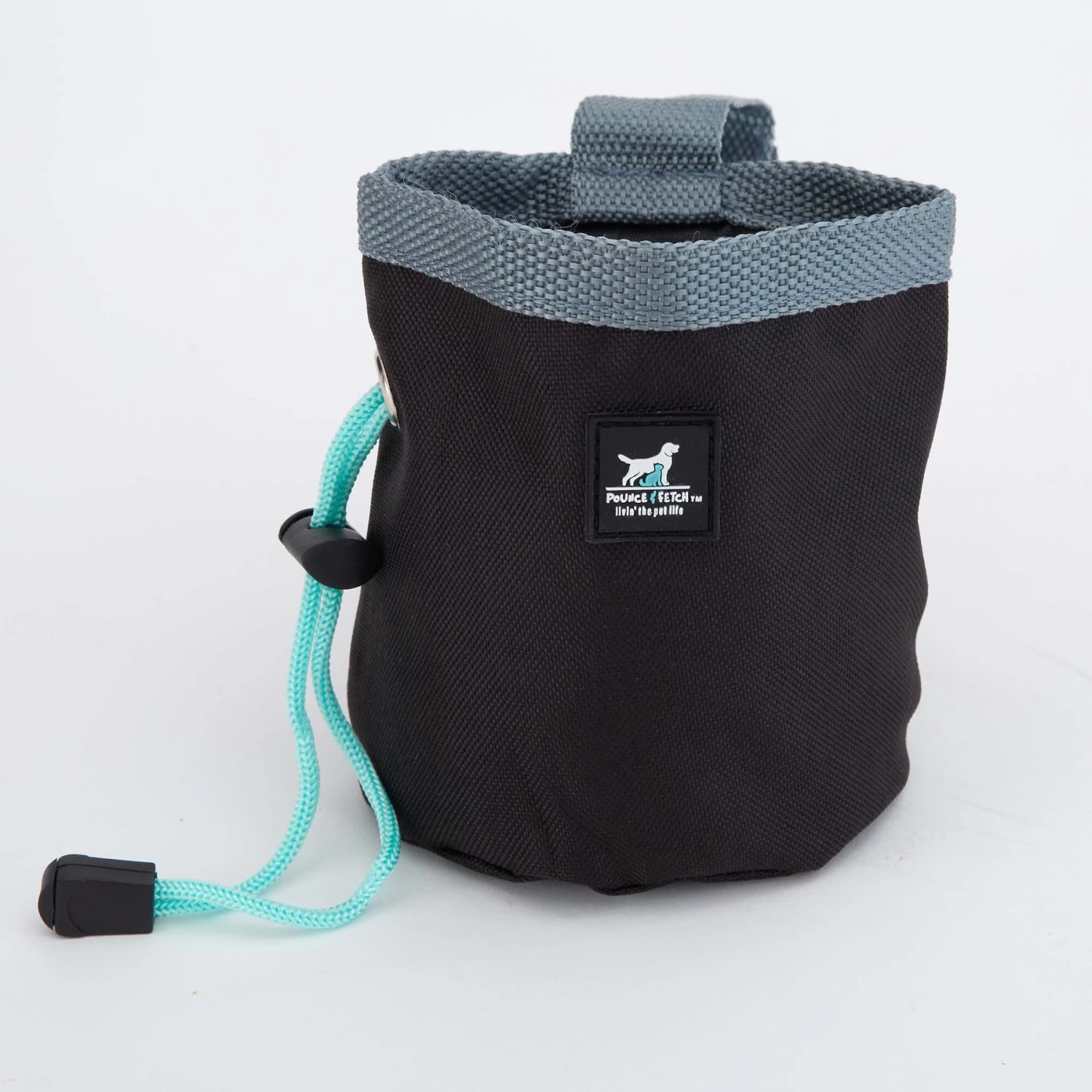 Pounce + Fetch Cat & Dog Training Treats Pouch, Black 1 Pounce + Fetch Cat & Dog Training Treats Pouch, Black