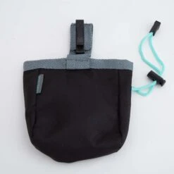 Pounce + Fetch Cat & Dog Training Treats Pouch, Black 9 Pounce + Fetch Cat & Dog Training Treats Pouch, Black -PetSafe Shop Sale 347860 PT3. AC SS1800 V1641338866