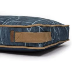 Bark And Slumber Lounger Pillow Dog Bed With Removable Cover 15 Bark And Slumber Lounger Pillow Dog Bed With Removable Cover -PetSafe Shop Sale 356888 PT6. AC SS1800 V1641843801