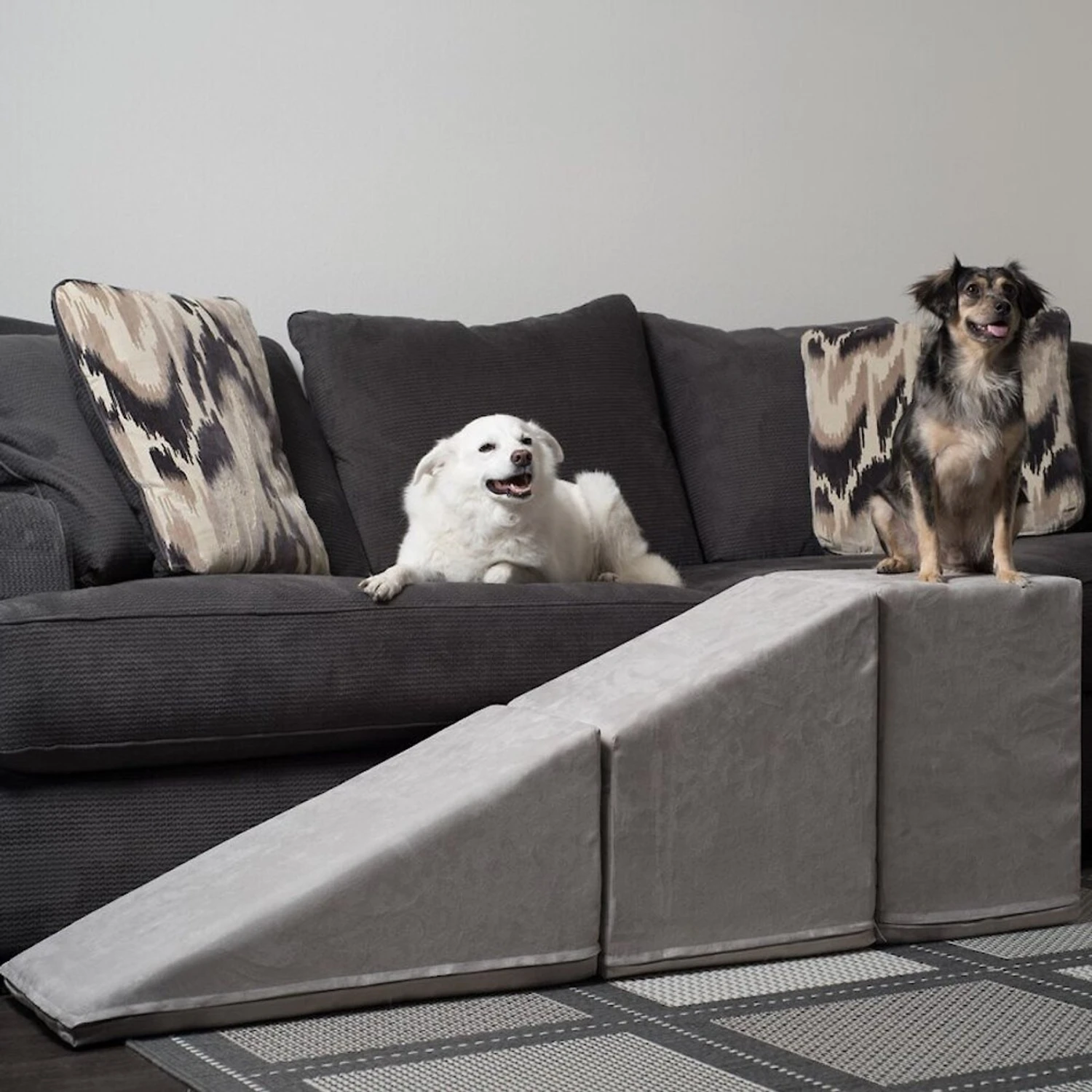 Royal Ramps Extra Wide Dog & Cat Ramp & Landing 1 Royal Ramps Extra Wide Dog & Cat Ramp & Landing