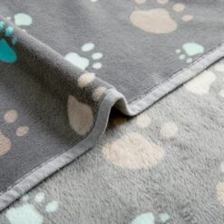 Allisandro Microplush Fleece Polyester Dog & Cat Blanket -PetSafe Shop Sale 372085 PT4. AC SS1800 V1650017789