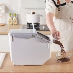 Hanamya Container With Measuring Cup Dog & Cat Food Storage -PetSafe Shop Sale 665774 PT4. AC SS1800 V1665525825