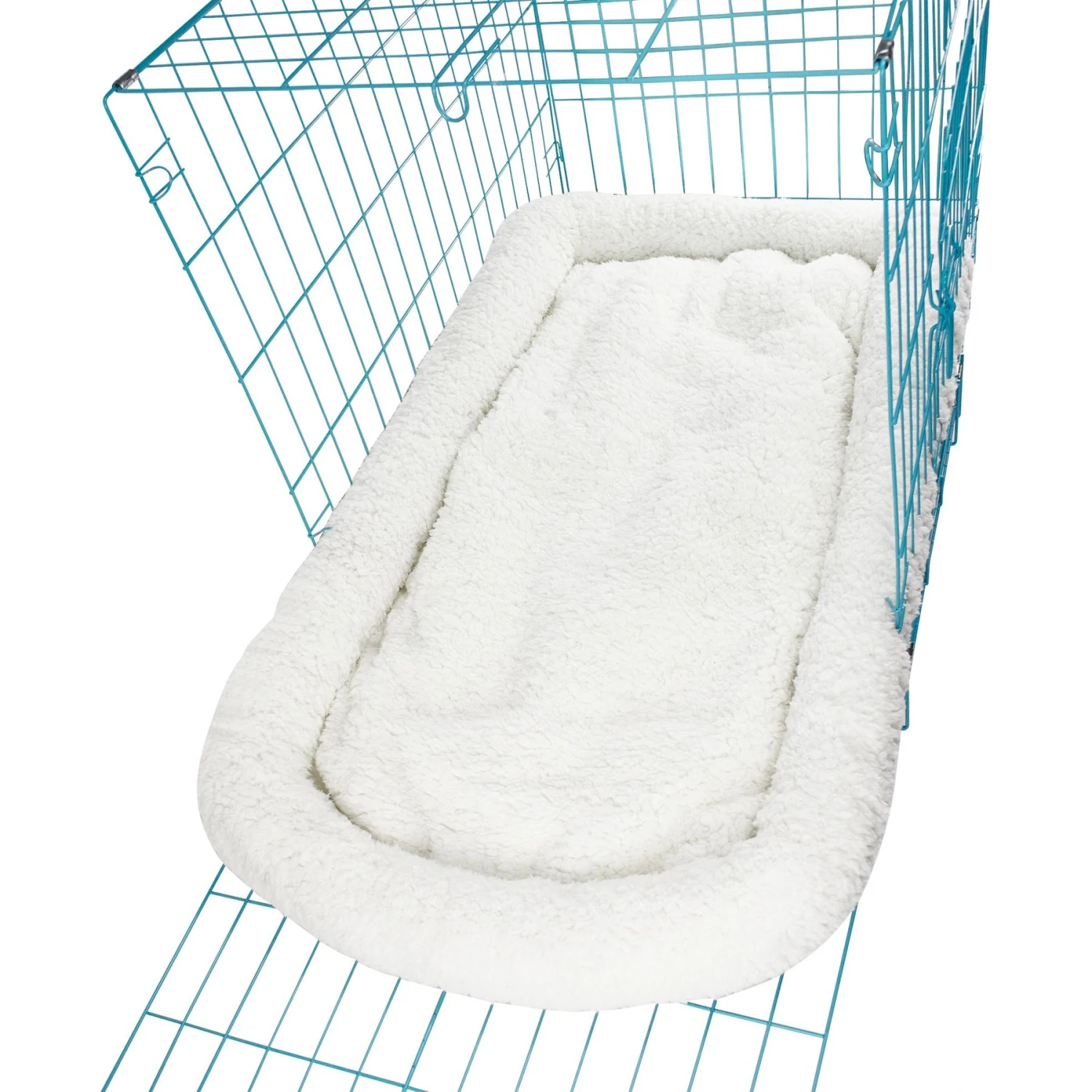 HappyCare Textiles Classic Warm Sherpa Cat & Dog Crate Bolster, White 5 HappyCare Textiles Classic Warm Sherpa Cat & Dog Crate Bolster, White - Image 5