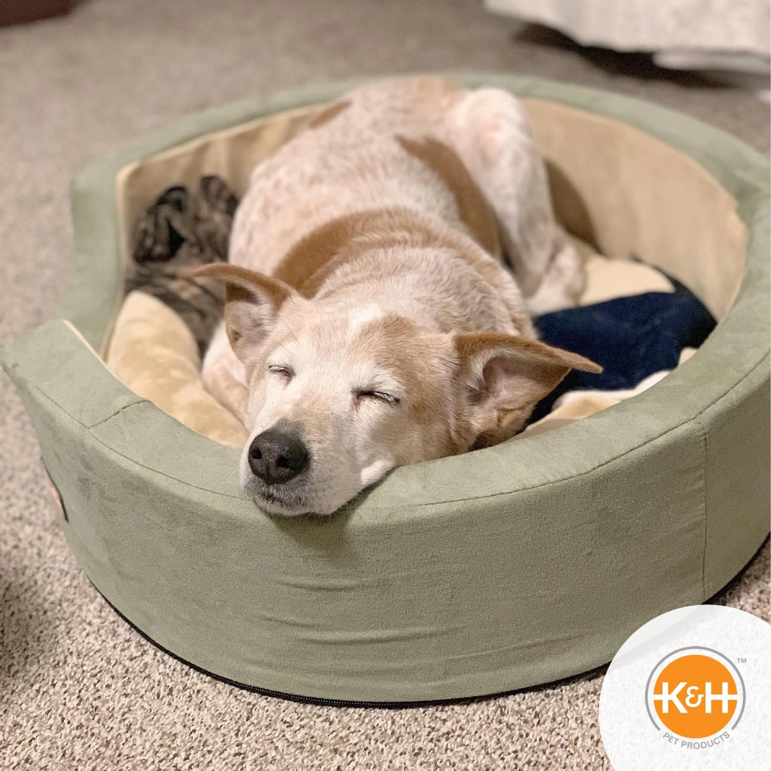 K&H Pet Products Thermo-Snuggly Sleeper Heated Dog Bed 4 K&H Pet Products Thermo-Snuggly Sleeper Heated Dog Bed - Image 4