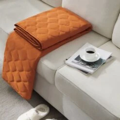 Allisandro Reversible Waterproof Large Pet Couch Protector, 82-in 13 Allisandro Reversible Waterproof Large Pet Couch Protector, 82-in -PetSafe Shop Sale 786950 PT4. AC SS1800 V1677620591