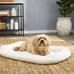 MidWest Quiet Time Deluxe Fleece Double Bolster Dog Crate Mat 13 MidWest Quiet Time Deluxe Fleece Double Bolster Dog Crate Mat -PetSafe Shop Sale 90431 PT6. AC SS1800 V1578085094