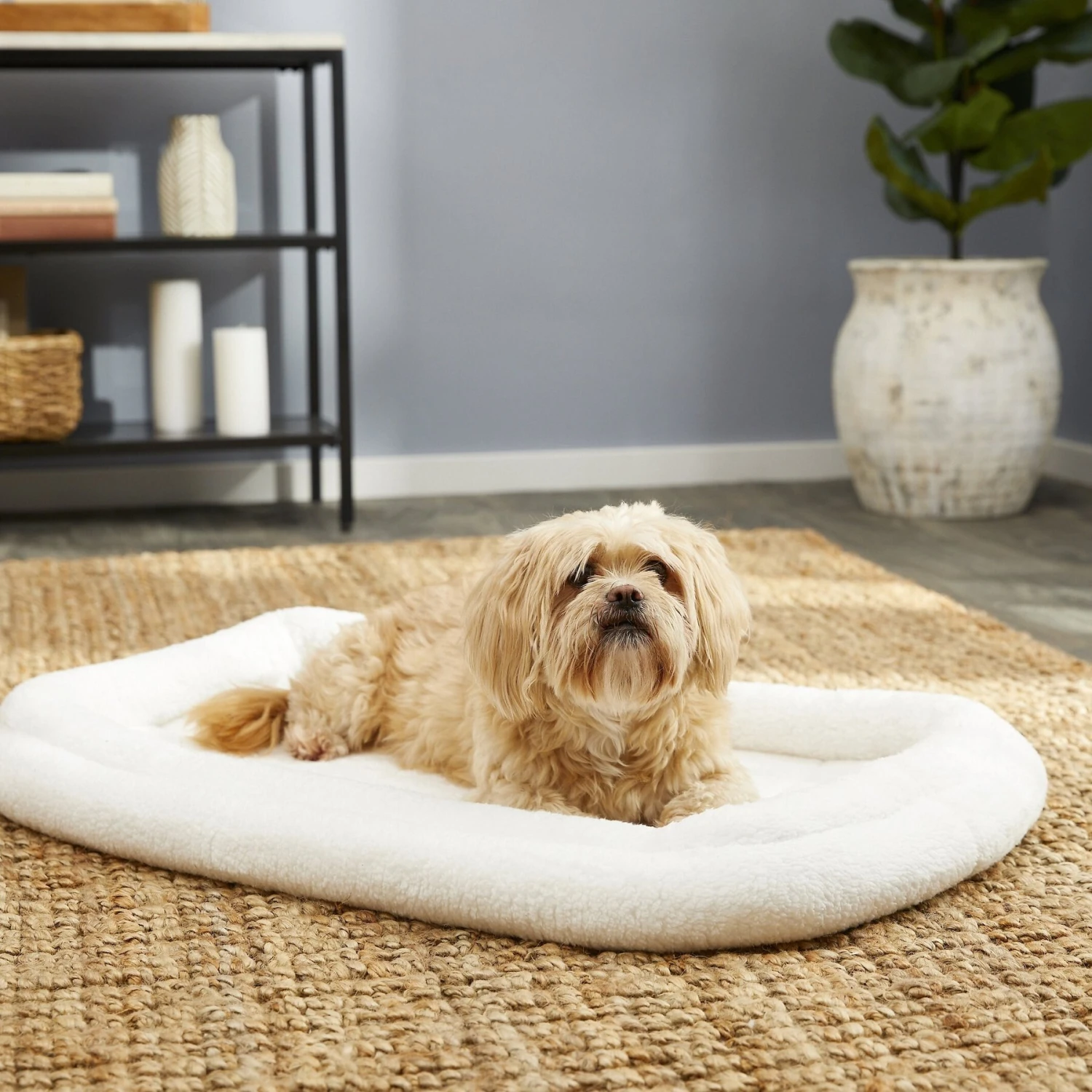 MidWest Quiet Time Deluxe Fleece Double Bolster Dog Crate Mat 7 MidWest Quiet Time Deluxe Fleece Double Bolster Dog Crate Mat - Image 7